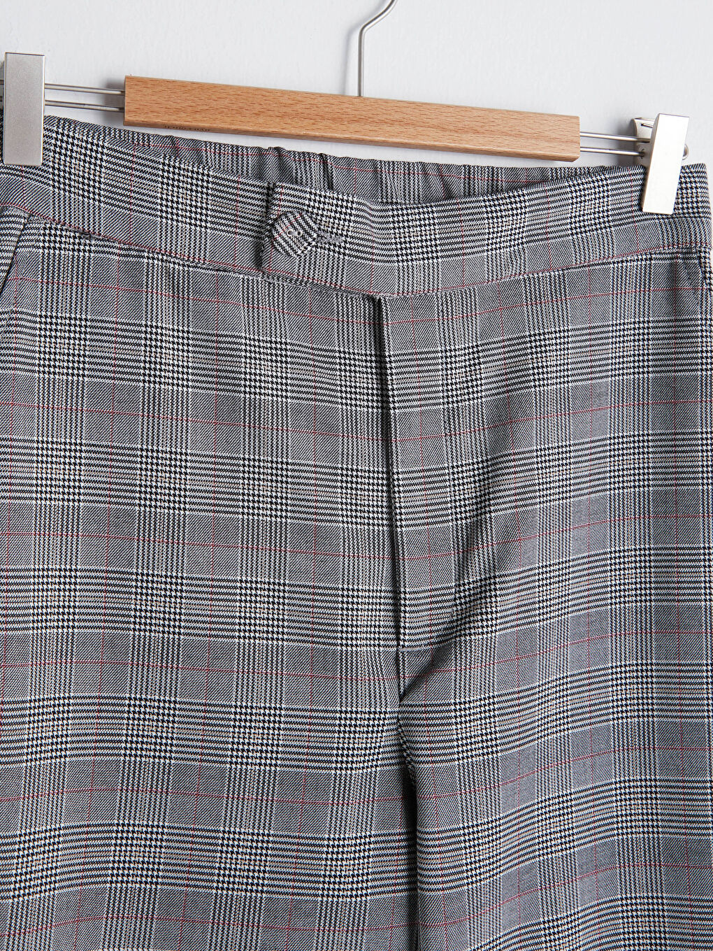 Elastic Waist Plaid Pocket Detailed Women's Trousers-12