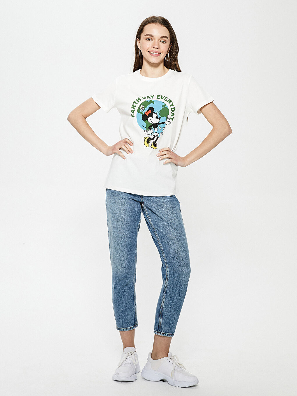 Crew Neck Minnie Mouse Printed Short Sleeve Cotton Women's T-shirt-3