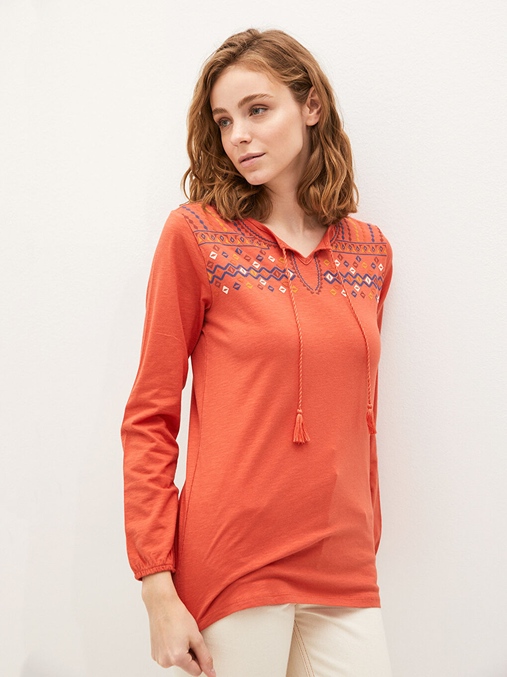 Blouse en Coton à Manches Longues Imprimée avec Col Lavallière pour Femmes