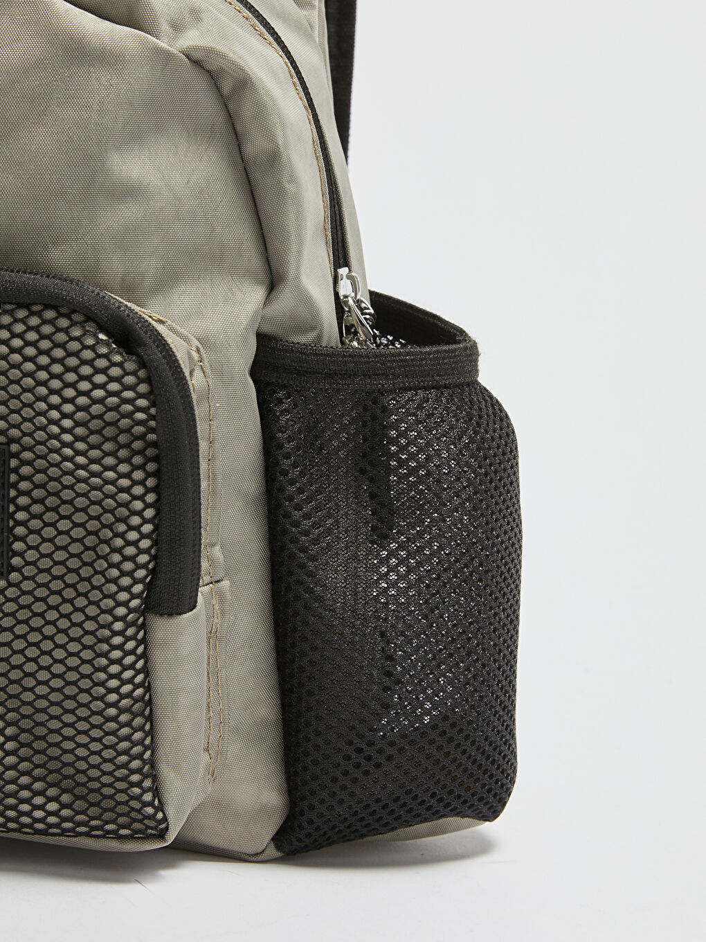 Bej Tek Omuz Askılı Sırt ve Göğüs Çantası-3