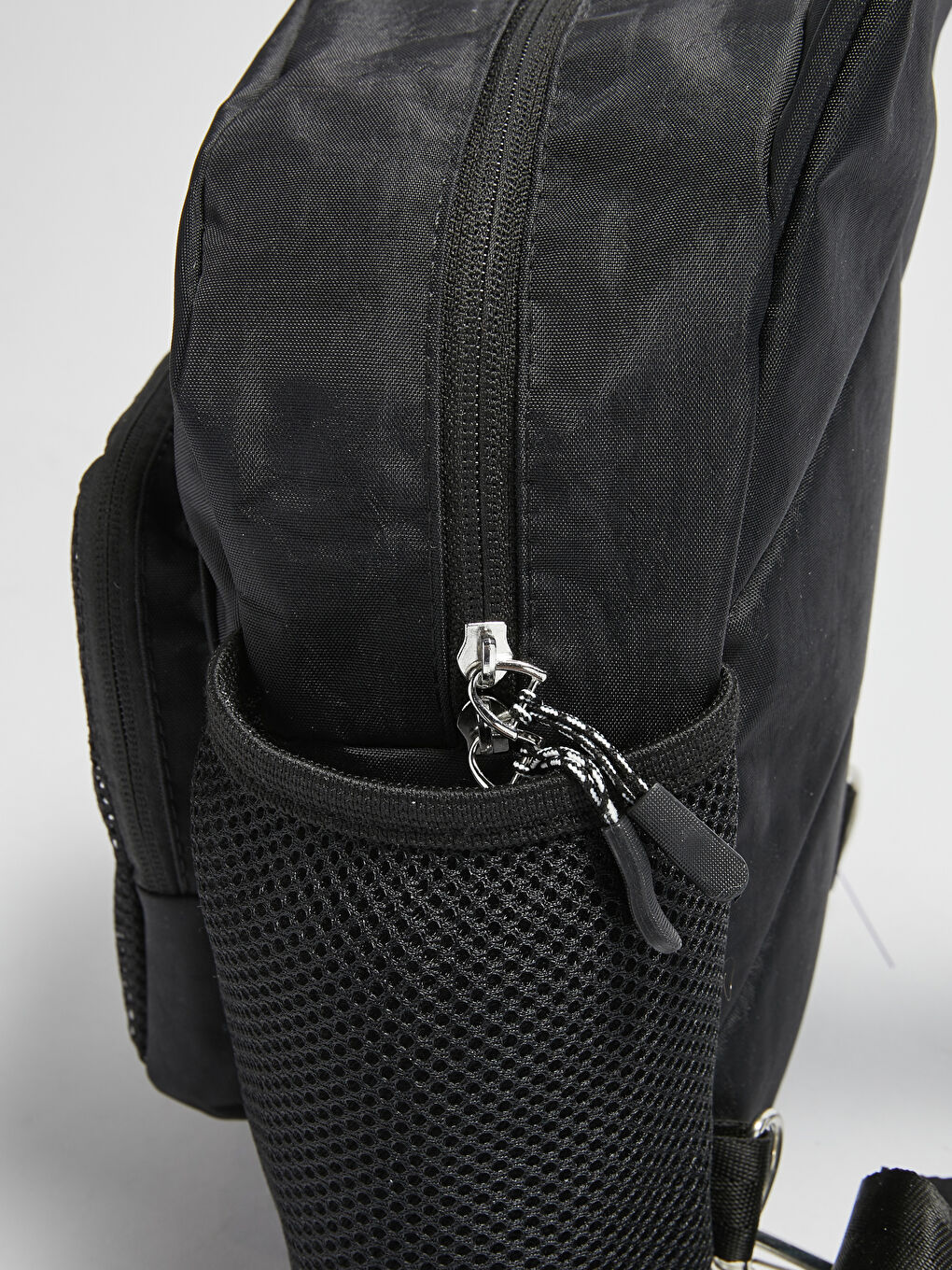 Siyah Tek Omuz Askılı Sırt ve Göğüs Çantası-3