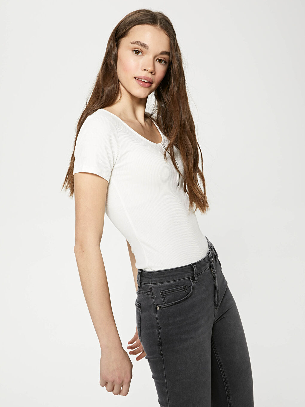 Short Sleeve Women Blouse With U Neck Zipper Detail-1