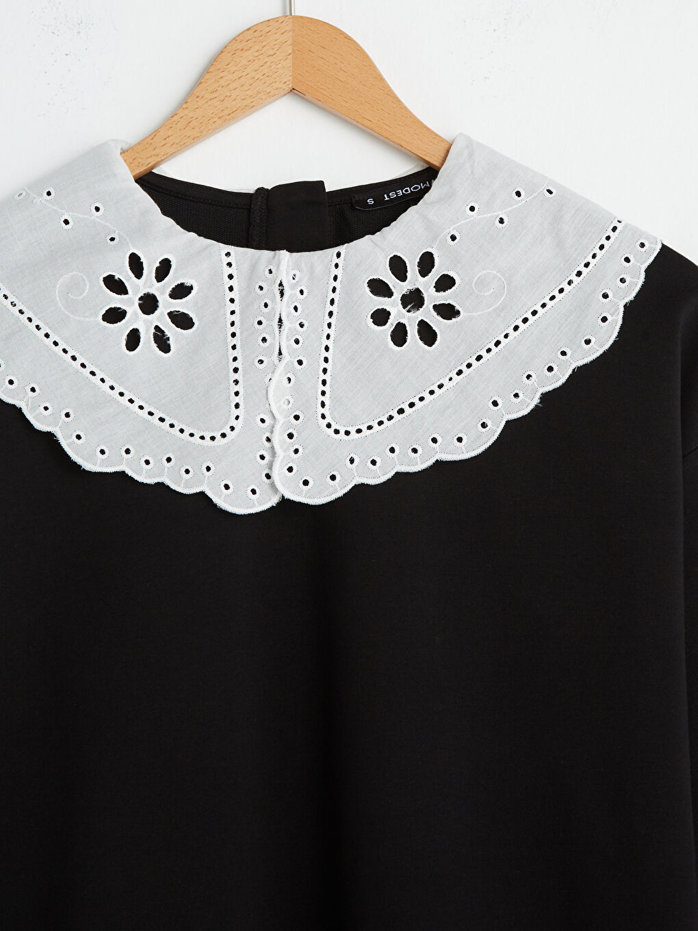 Siyah Dantelli Bisiklet Yaka Uzun Kollu Kadın Sweatshirt Tunik-7