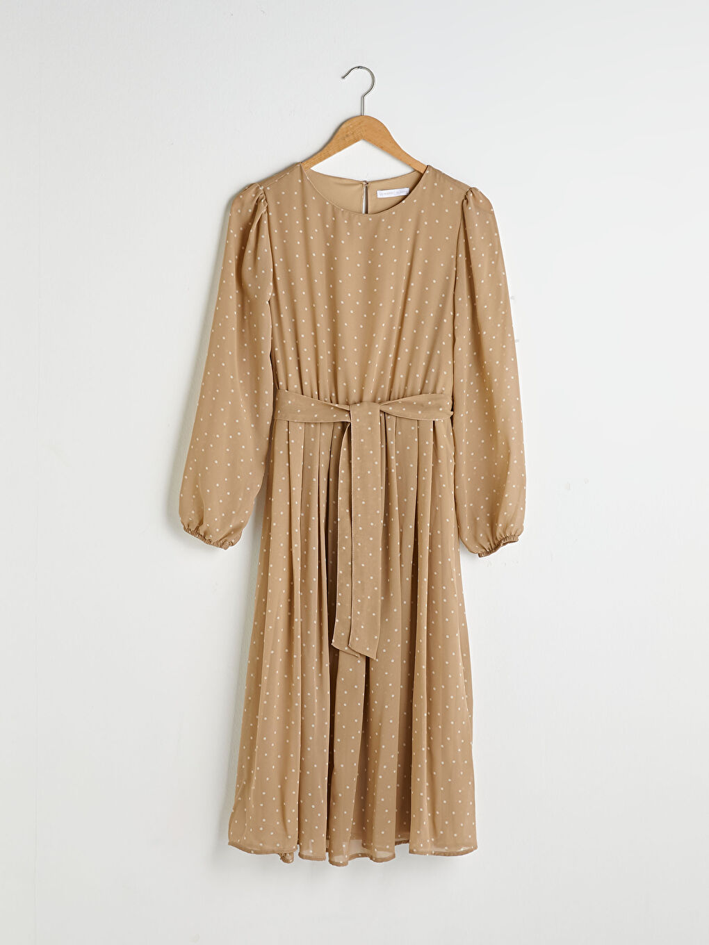 Kahverengi Bisiklet Yaka Puantiye Desenli Uzun Kollu Şifon Kadın Elbise-5