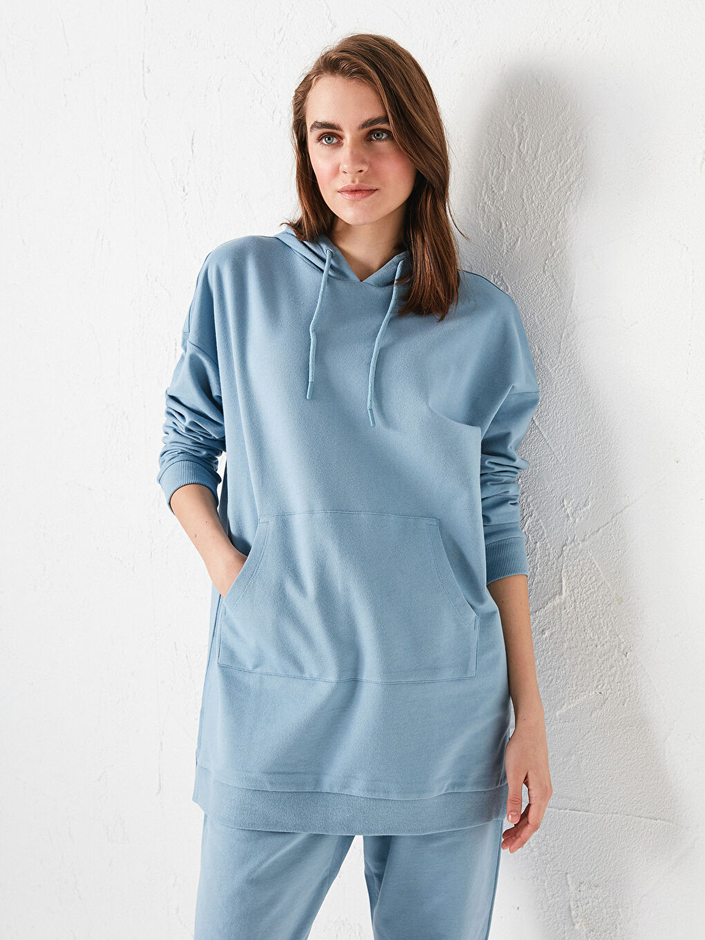 Mavi Düz Uzun Kollu Kadın Hoodie-1