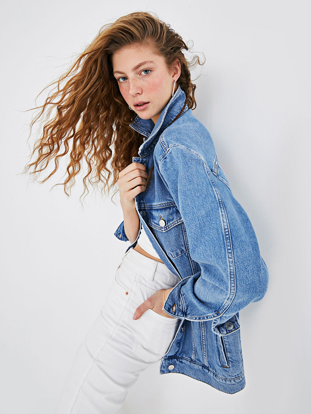 Mavi Bugs Bunny Baskılı Uzun Kollu Kadın Jean Ceket-4