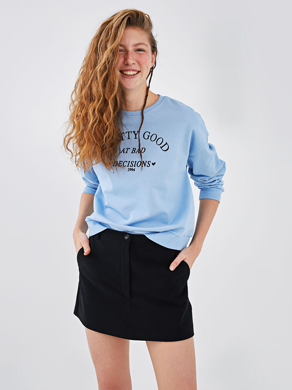 تنورة قصيرة ضيقة للسيدات بتفاصيل جيب-2