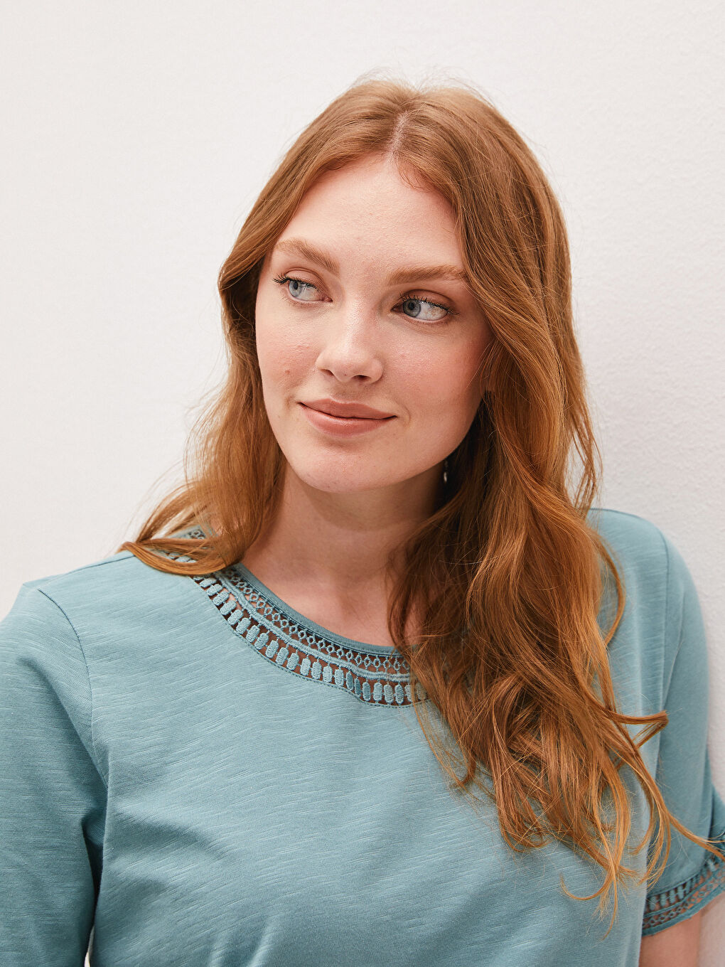 Crew Neck Embroidered Short Sleeve Women's Blouse-2