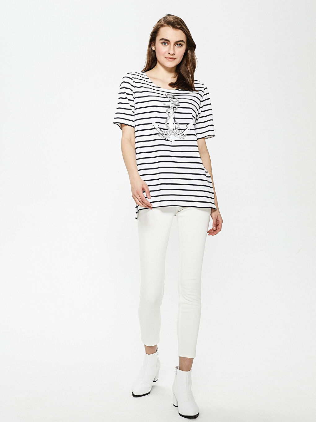 Lacivert Bisiklet Yaka Baskılı Kısa Kollu Kadın Tişört-2