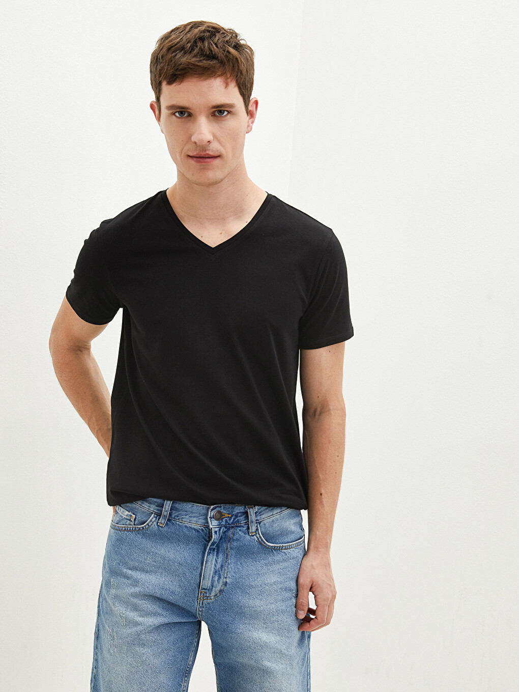 V Neck Short Sleeve Basic Cotton Men's T-shirt-3