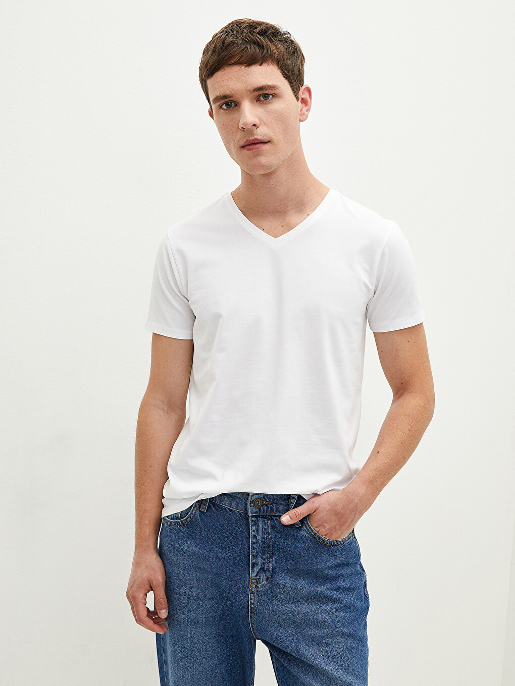 Tricou Basic Din Bumbac Cu Decolteu În V Și Mânecă Scurtă Pentru Bărbați-1
