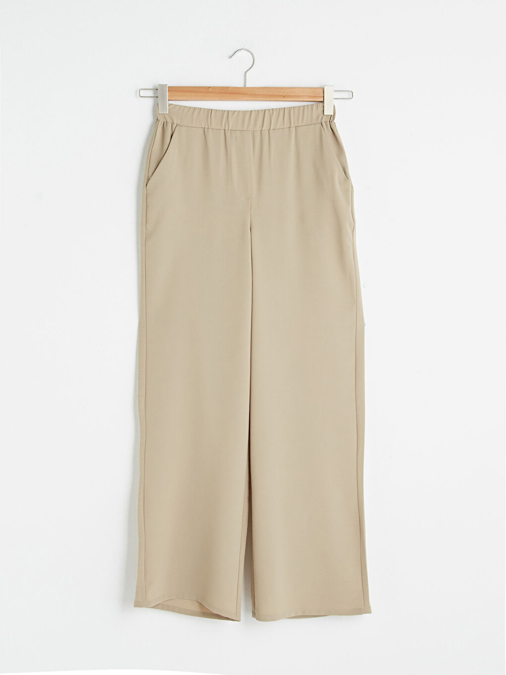 Medina Silk Fabric Woman Trousers With Pocket, Elastic Waist and Pocket Detail-4