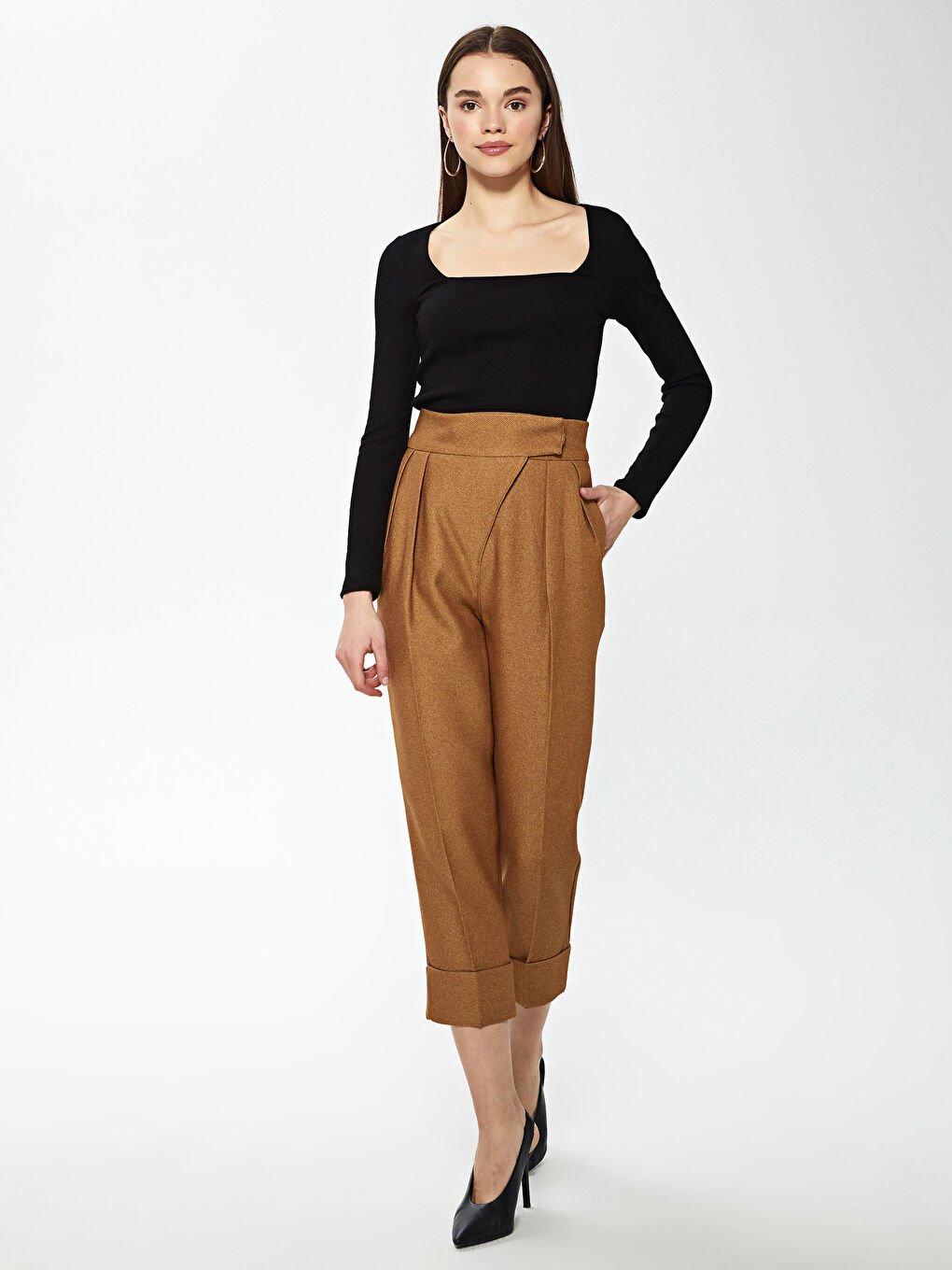 T-shirt pour Femmes à Manches Longues Uni avec Col Carré-1