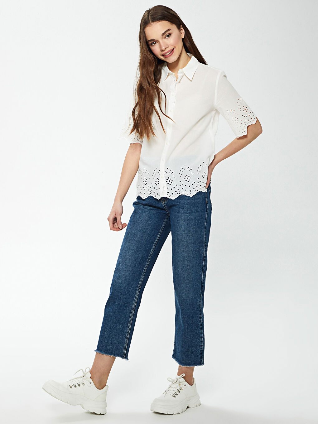 Embroidery Patterned Short Sleeve Voile Fabric Women's Shirt With Button Closure-2