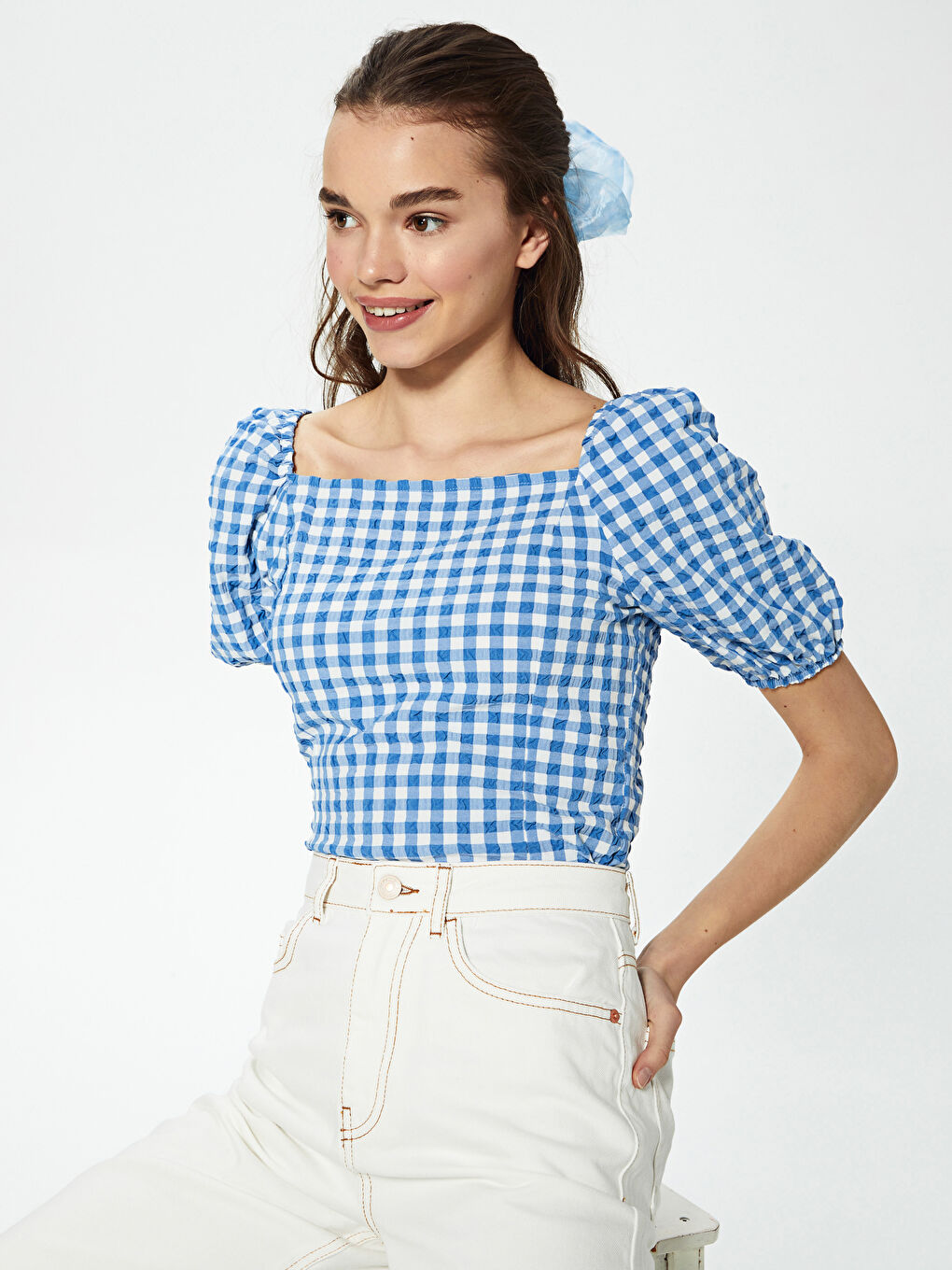 Blouse Seersucker À Carreaux À Col Carré Et Manches Ballon Pour Femmes