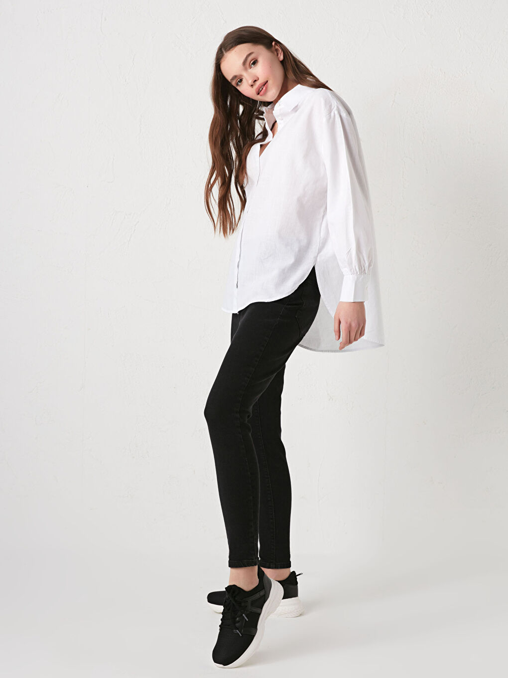 Chemise Pour Femmes Oversize En Popeline À Manches Longues Droites Boutonnées-3