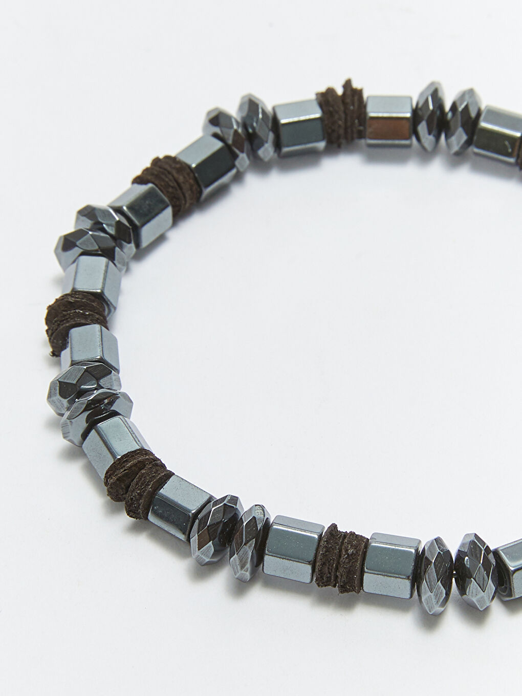 سوار للرجال مزين بالخرز-1