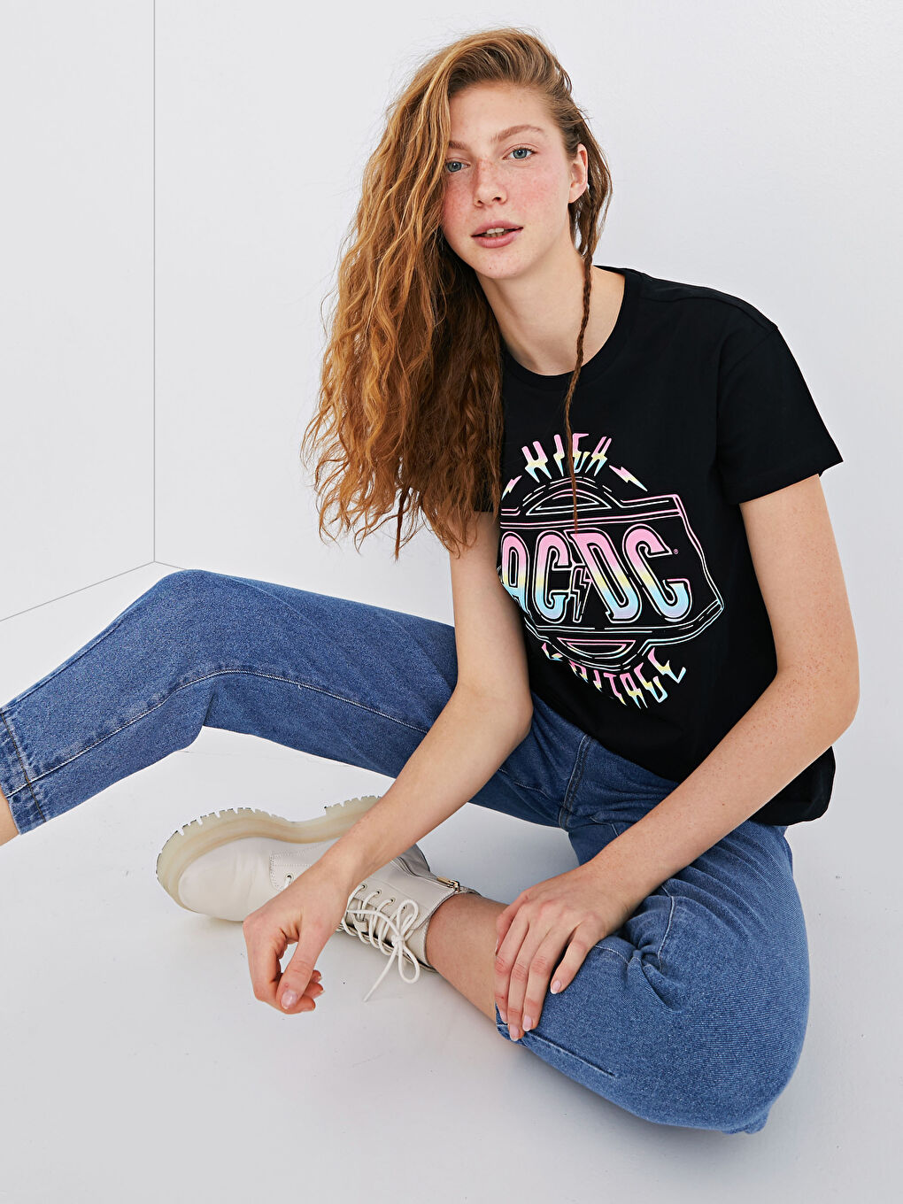 AC / DC Štampana Majica Kratkih Rukava od Pamuka za Žene-4