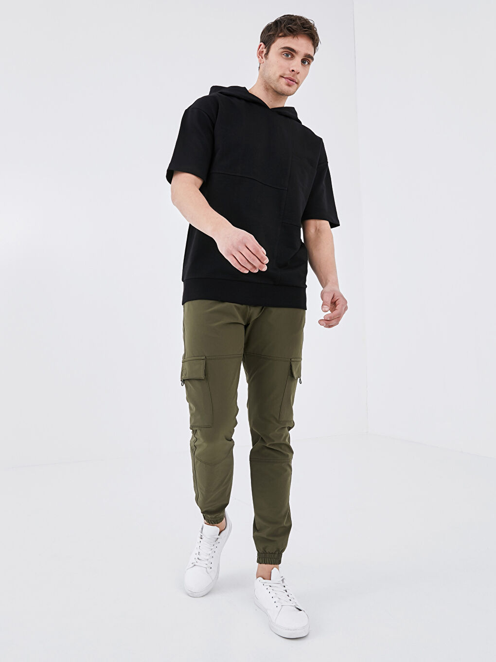 Siyah Oversize Kısa Kollu Erkek Hoodie-3