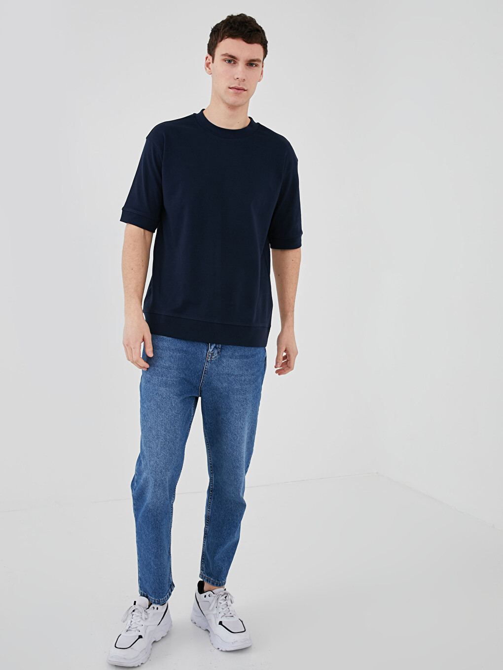 Crew Neck Short Sleeve Basic Men's Sweatshirt-2