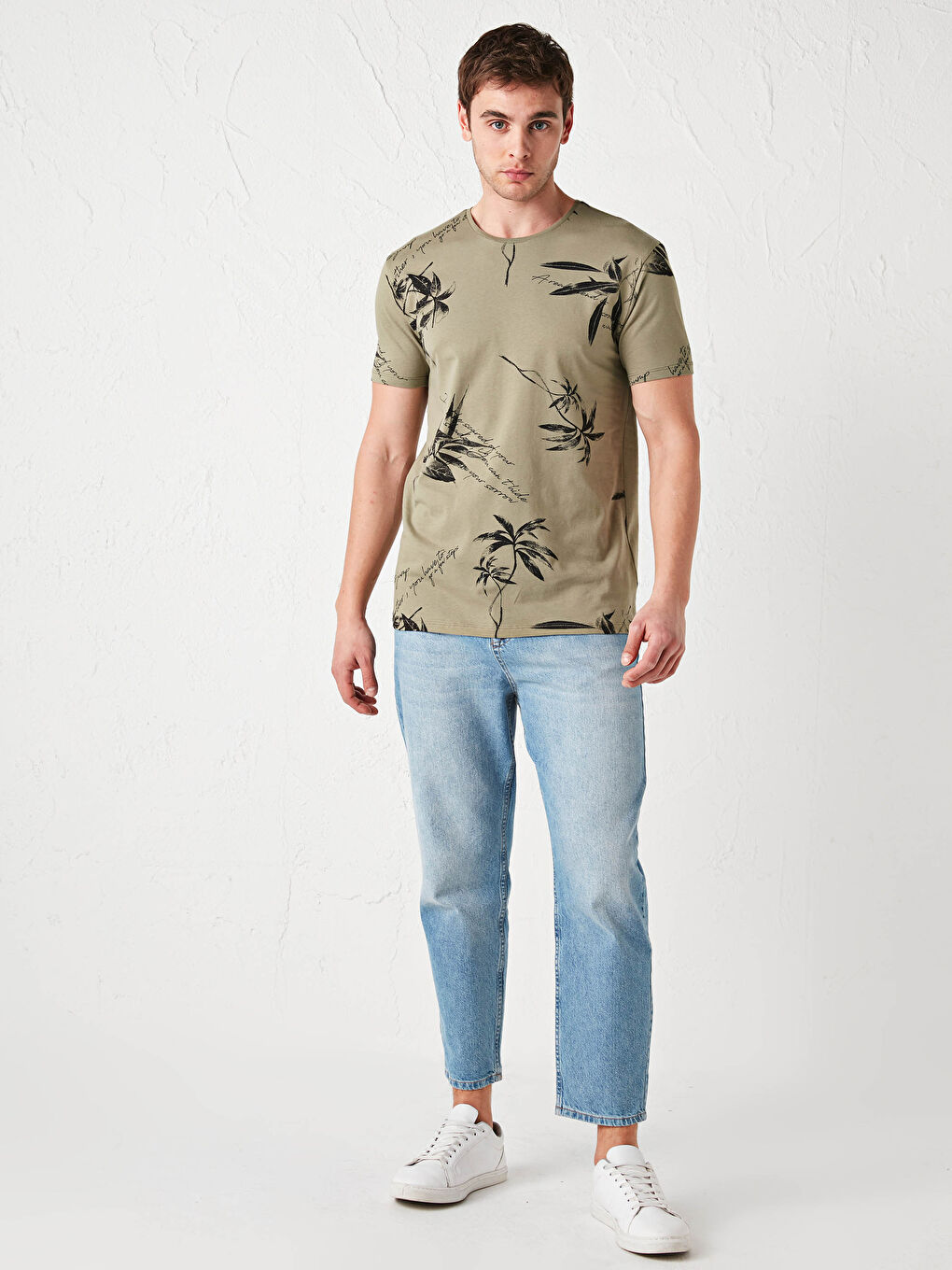 Haki Bisiklet Yaka Kısa Kollu Baskılı Penye Erkek Tişört-2