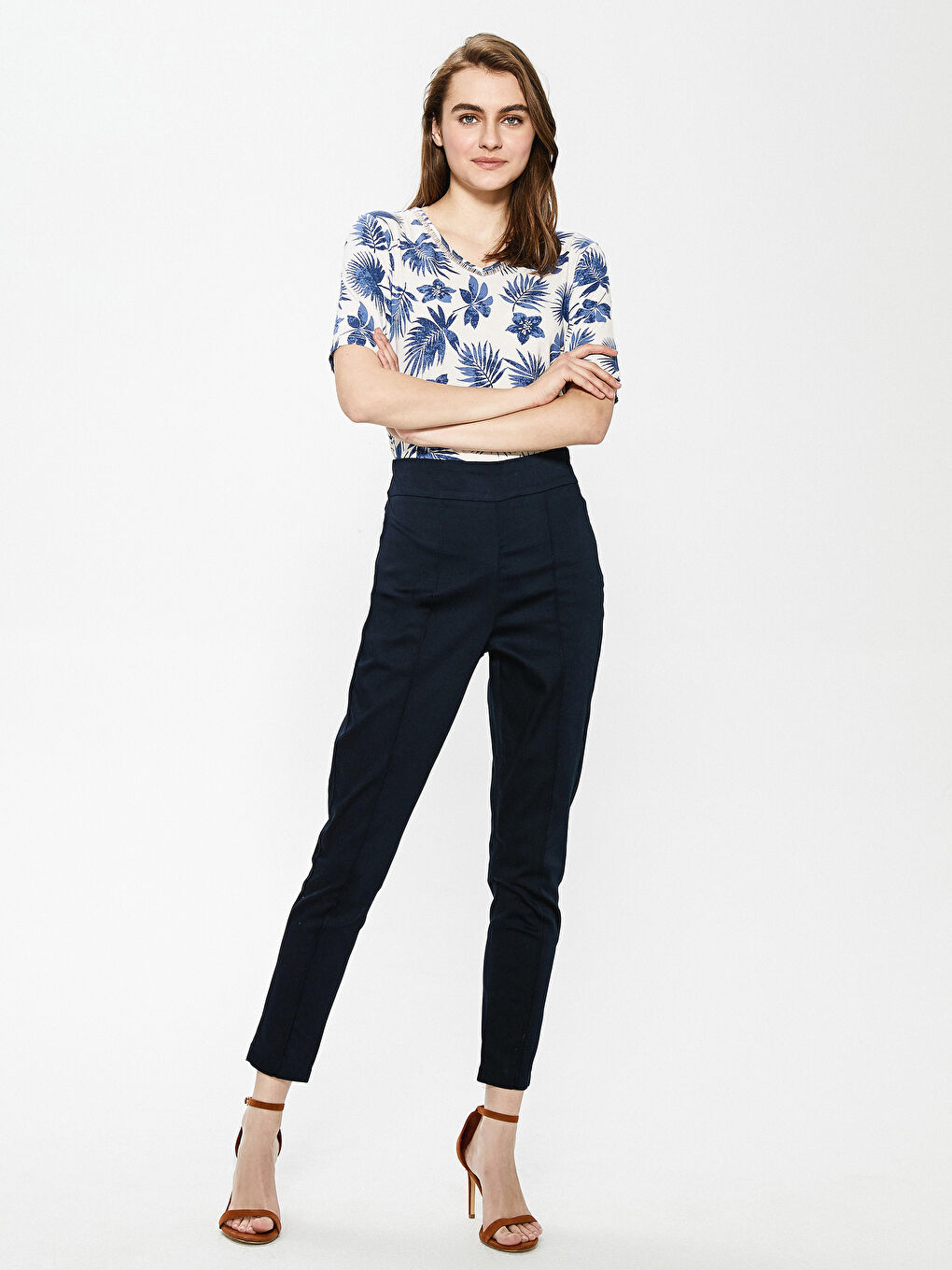 V Neck Floral Printed Short Sleeve Viscose Women Blouse-4