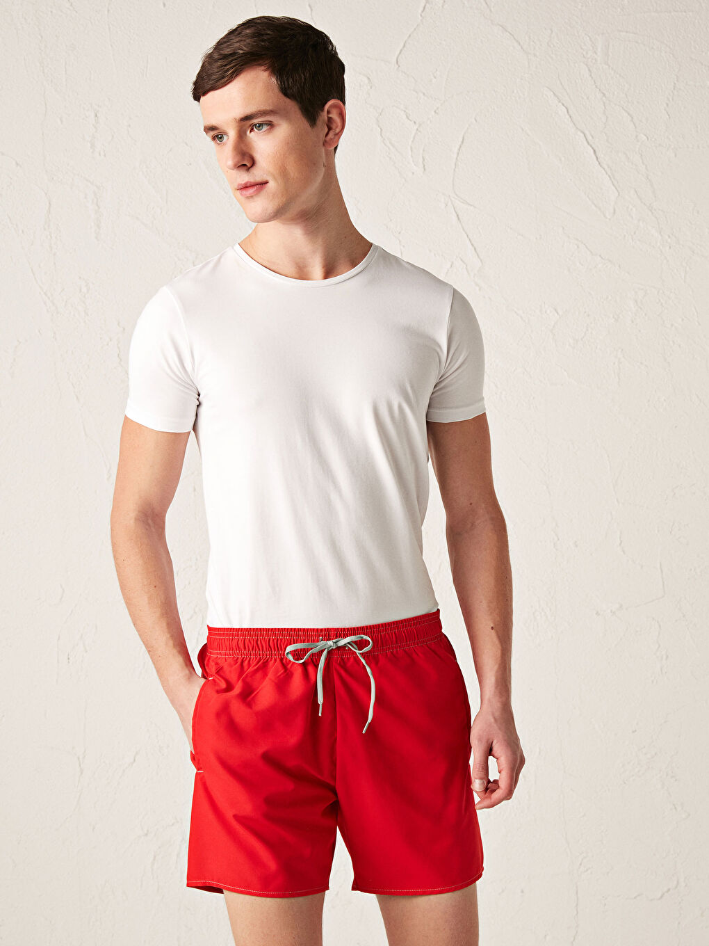 Short Length Basic Men's Swimming Shorts-1