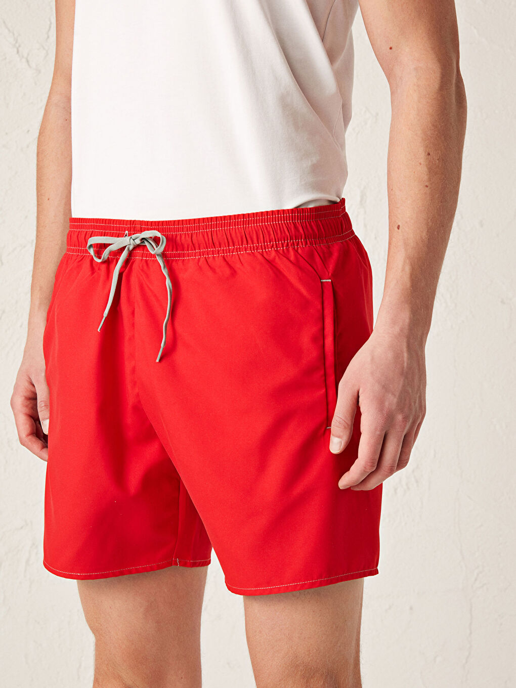 Short Length Basic Men's Swimming Shorts-2