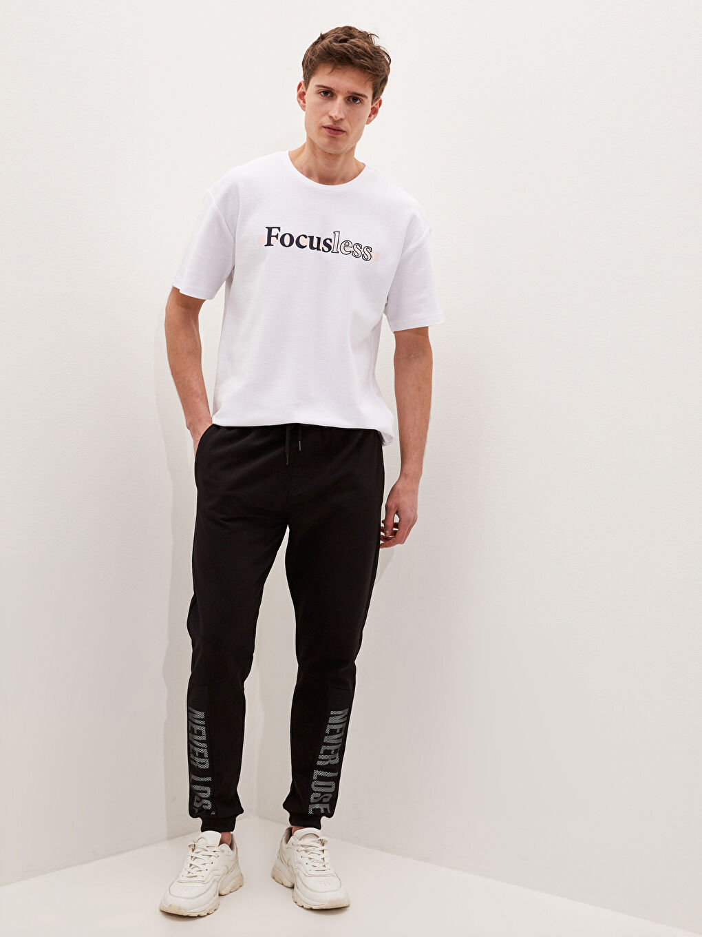 Crew Neck Short Sleeve Printed Pique Men's T-Shirt-3