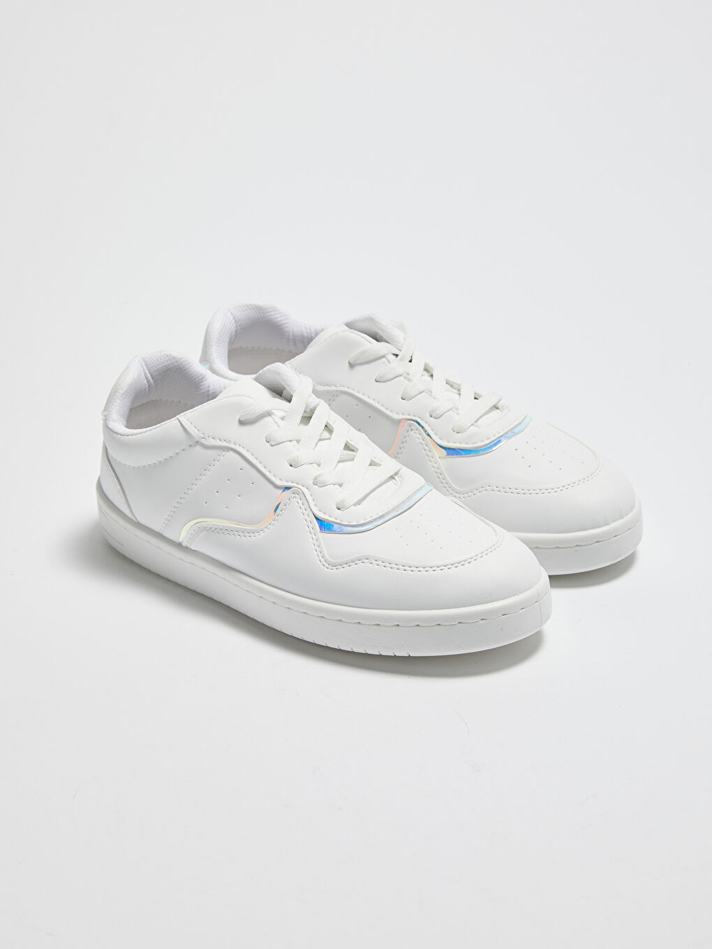 Әйелдерге арналған баулы кроссовкалар