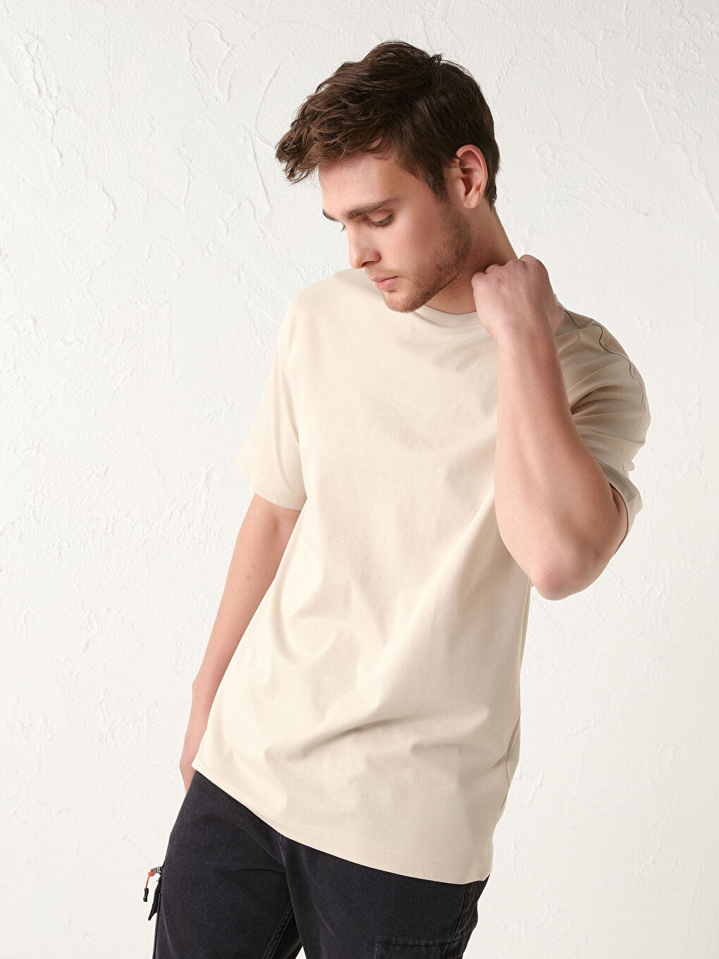 T-Shirt Basique Oversize Col Rond Manches Courtes Pour Hommes-1