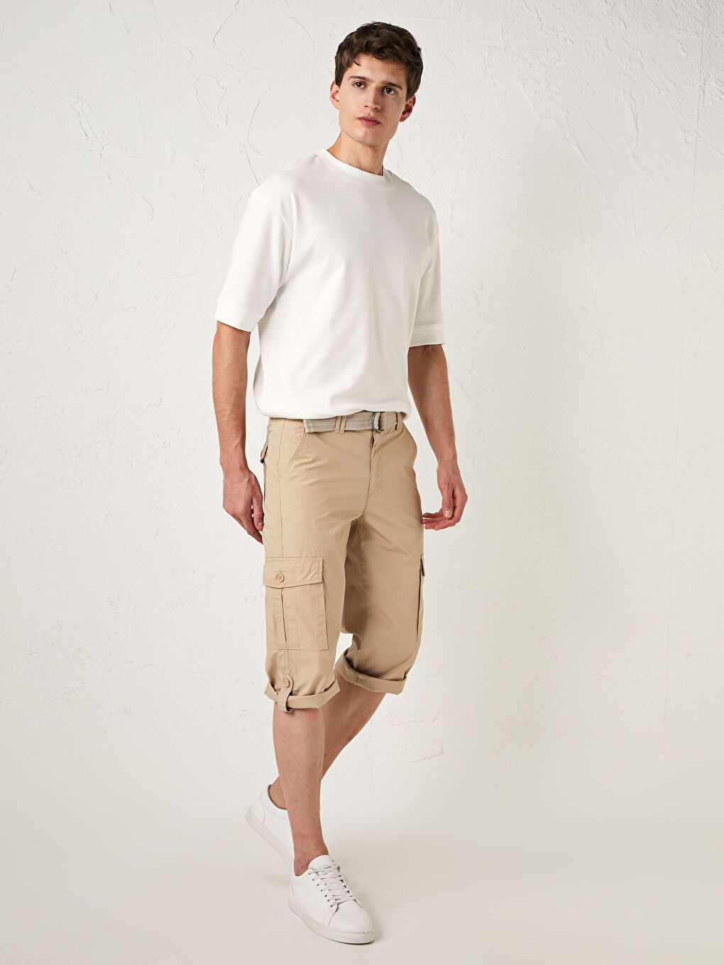 Bej Standart Kalıp Kemerli Poplin Erkek Şort-2