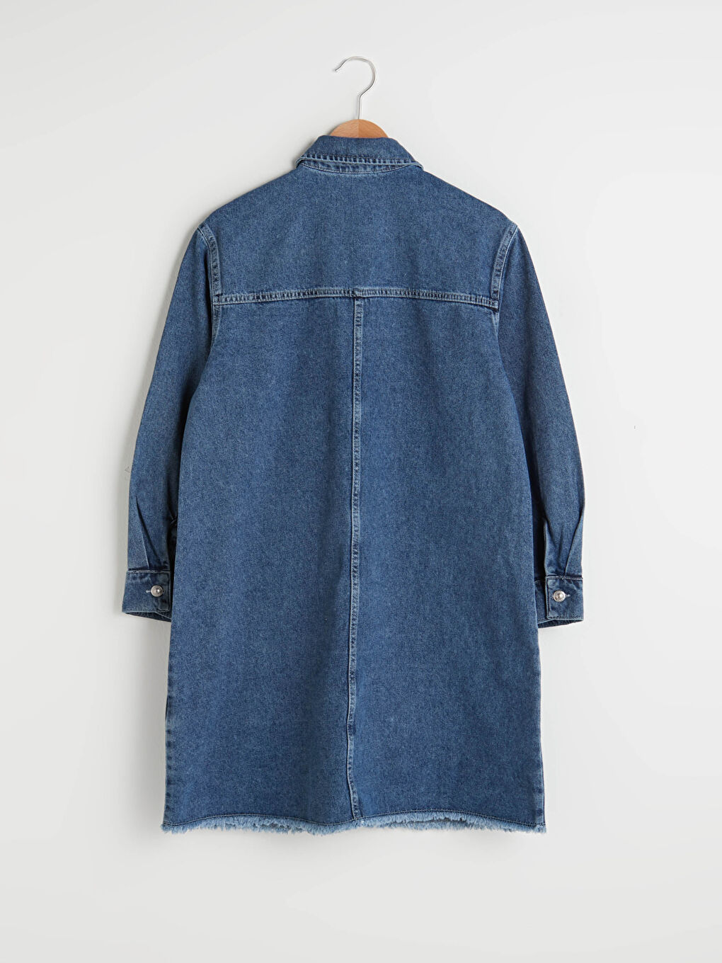 İndigo Gömlek Yaka Cep Detaylı Uzun Kollu Kadın Jean Ceket-5