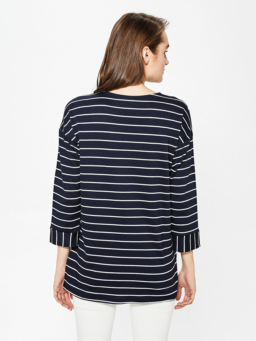 Tricou pentru Femei cu Guler Rotund, Model Vărgat, Țesătură Fluidă-4