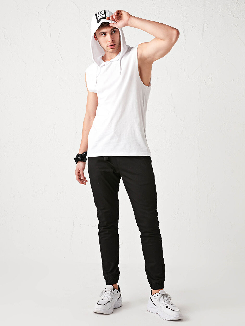 Muška bezrukavna majica sa kapuljačom-3