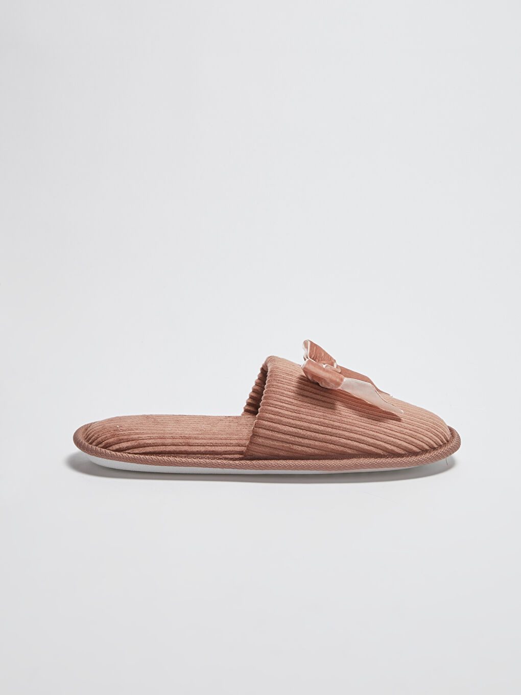 Pembe Fiyonk Detaylı Kadın Ev Terliği-1