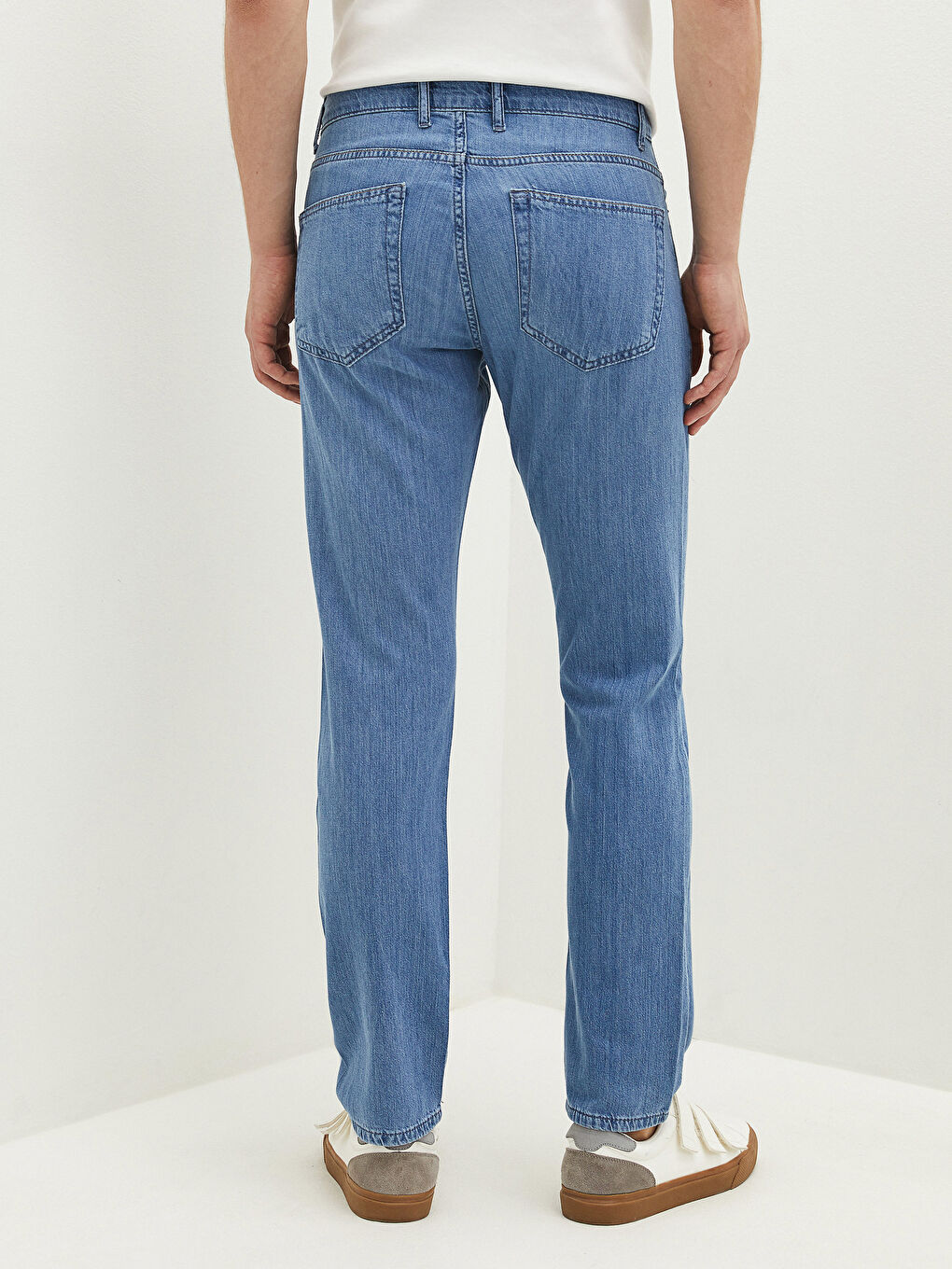 779 جينز بقصة عادية للرجال-4