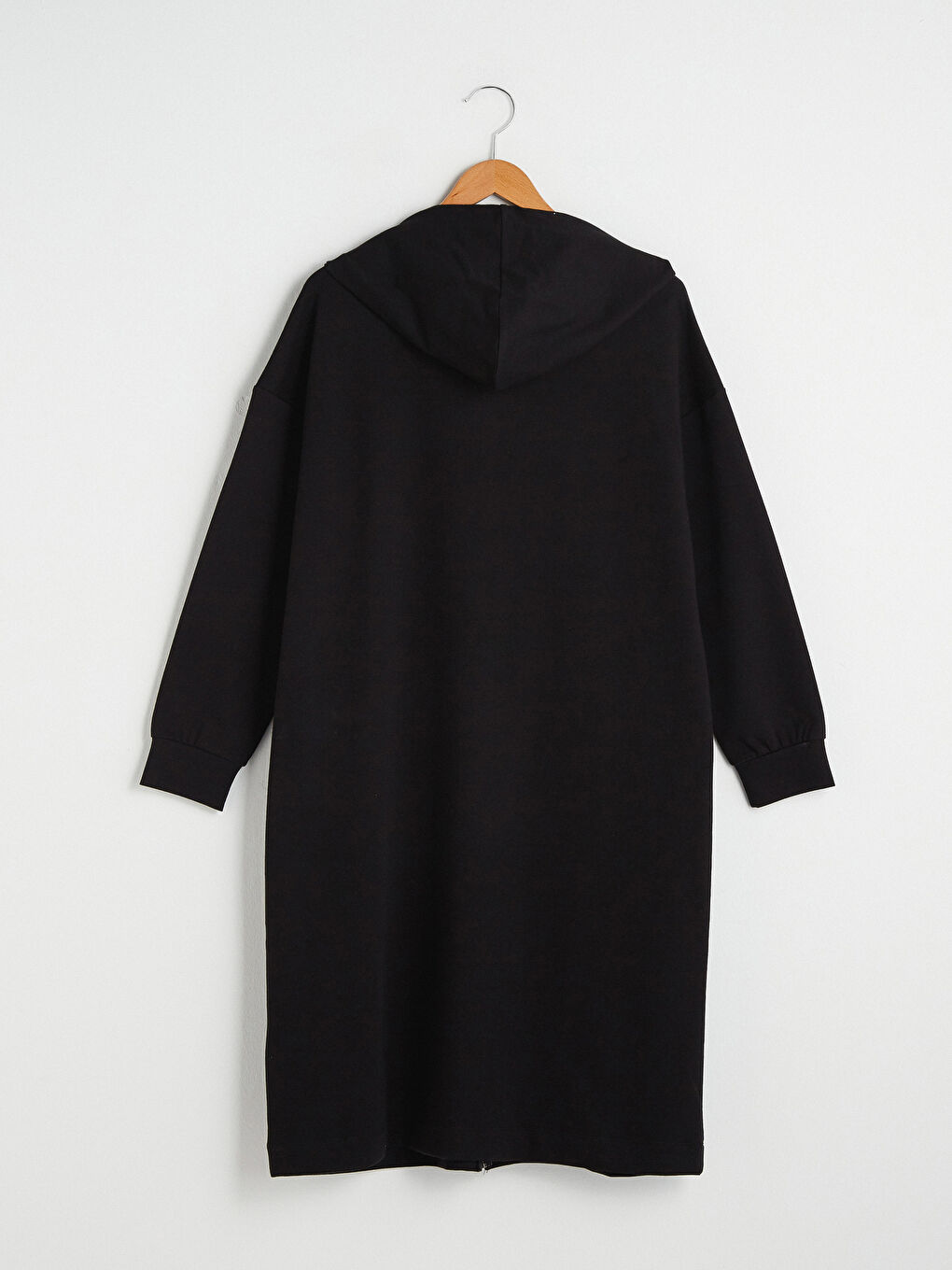 Siyah Kapüşon Yaka Fermuar Detaylı Uzun Kollu Jakarlı Kadın Hırka-7