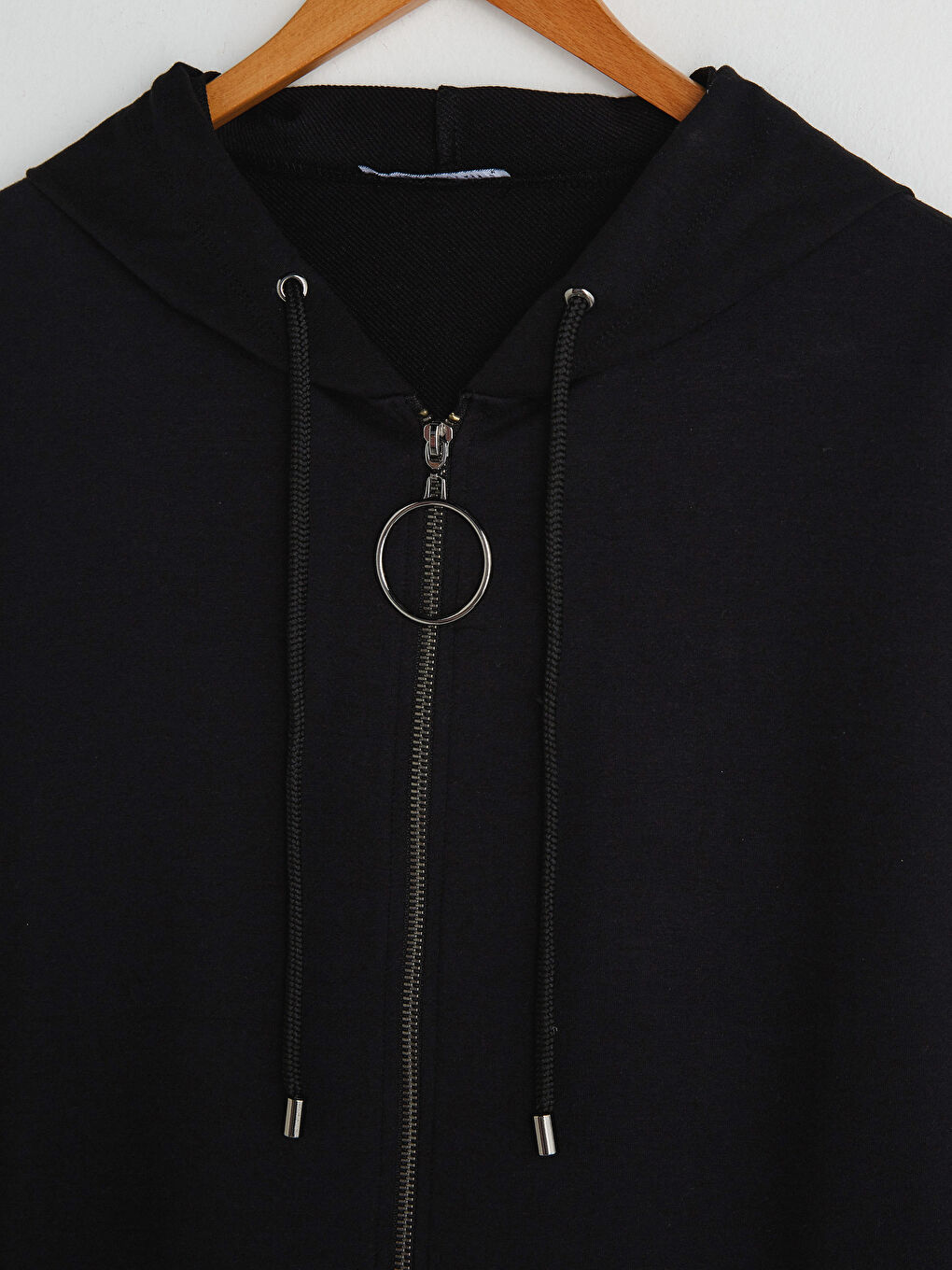 Siyah Kapüşon Yaka Fermuar Detaylı Uzun Kollu Jakarlı Kadın Hırka-8