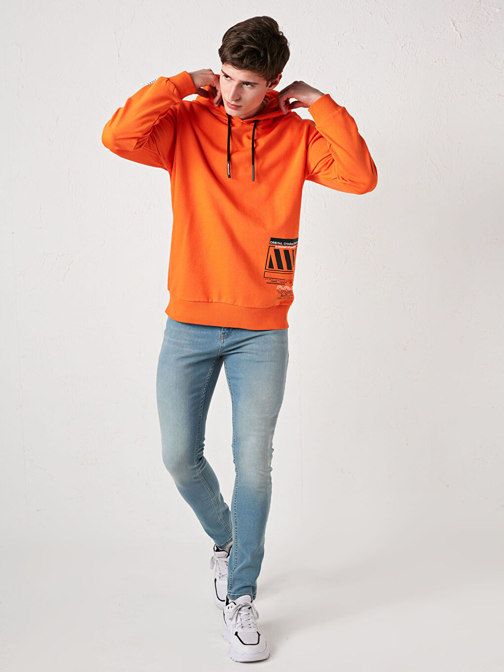 Turuncu Uzun Kollu Baskılı Kalın Erkek Hoodie-1