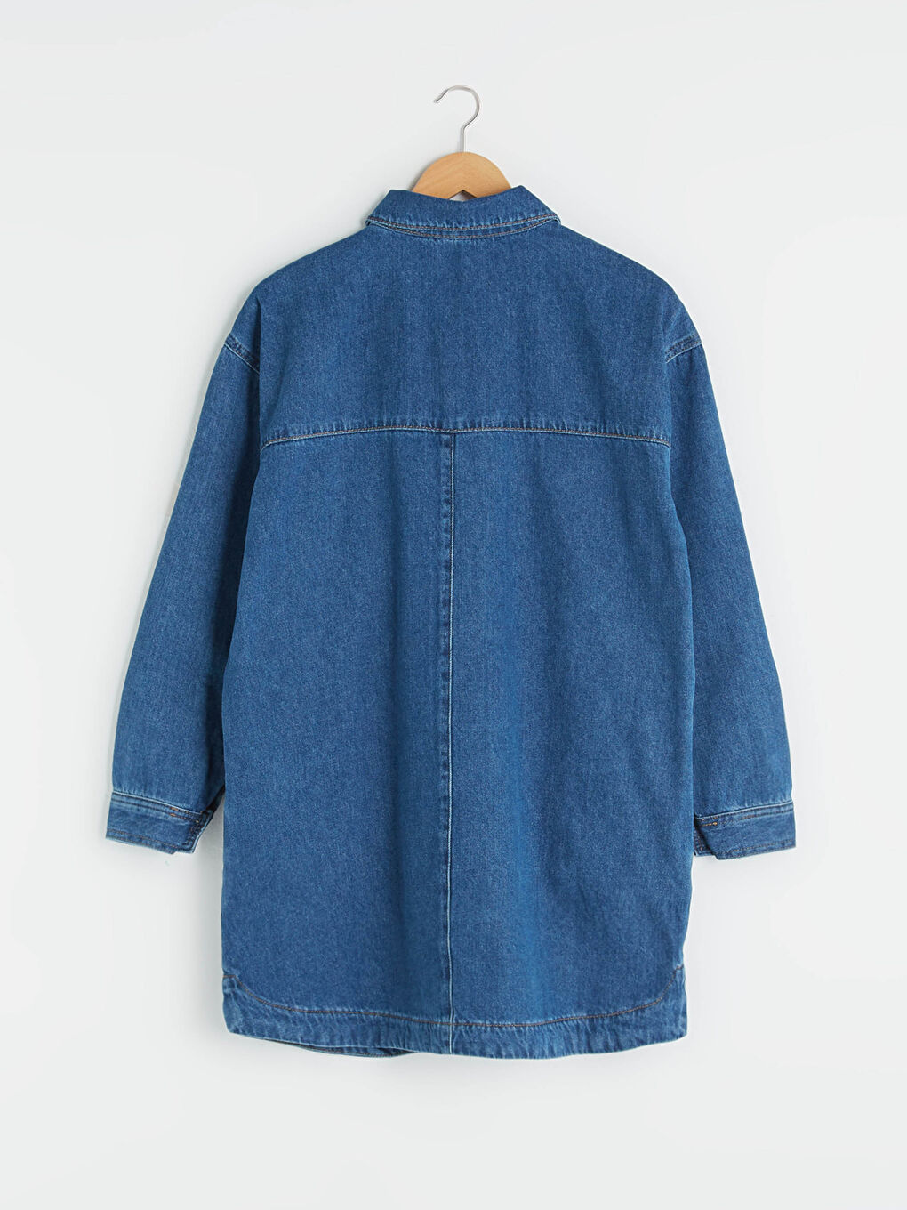 İndigo Gömlek Yaka Cep Detaylı Uzun Kollu Kadın Jean Ceket-6