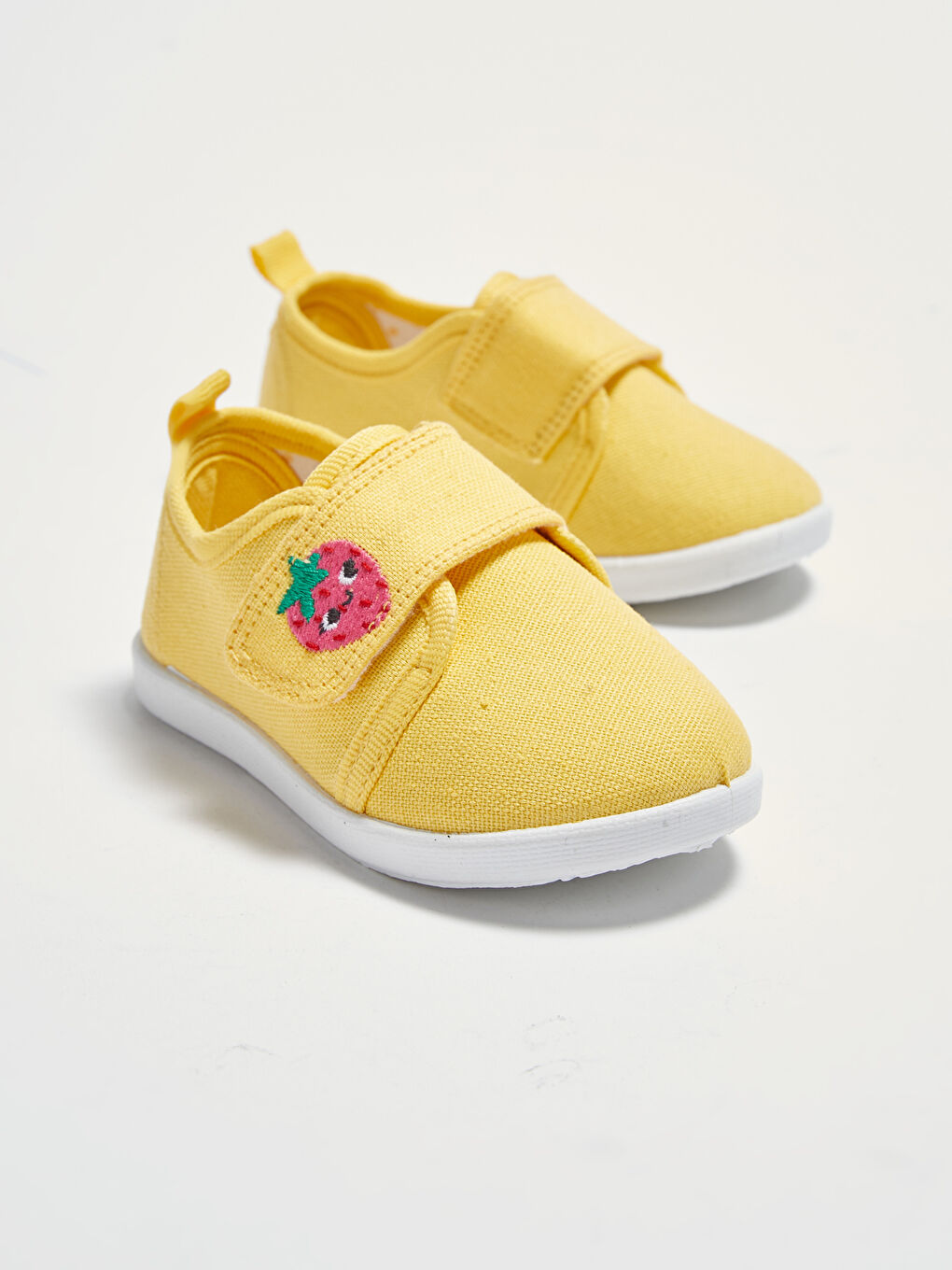 LCW STEPS Embroidered Baby Girl Pre-toddler Shoes -S1EQ05Z1-CRK