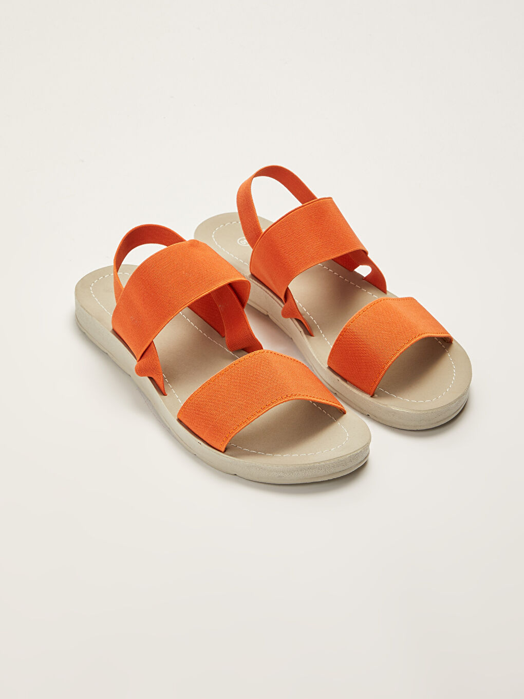 Turuncu Lastikli Çit Bantlı Kadın Sandalet