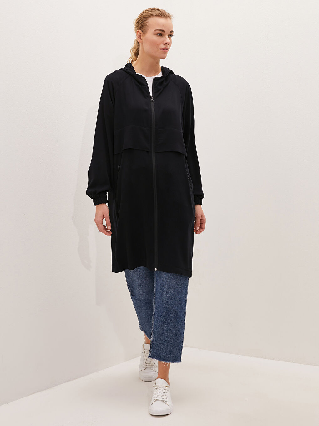 Hooded Regular Pocket Detailed Long Sleeve Women's Coat-2