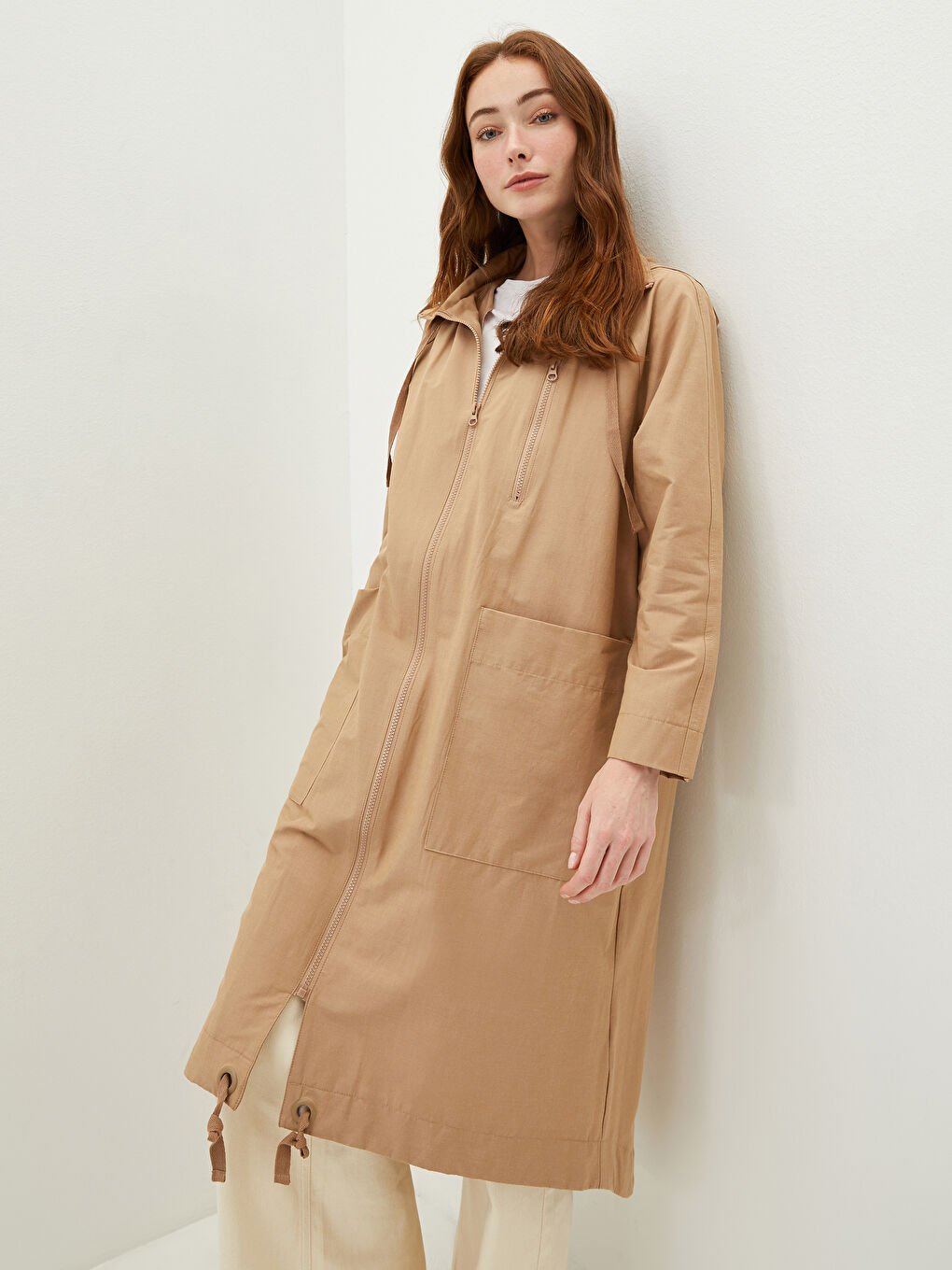 LCWAIKIKI Classic Hooded Zippered Long Sleeve Pocket Detailed Women's Coat -S1ET28Z8-GVL