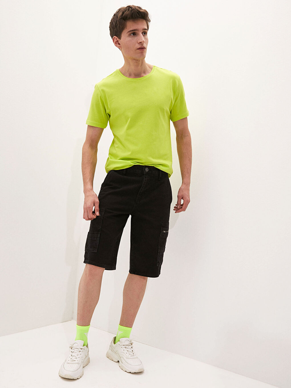 Standard Fit Men's Denim Shorts-1