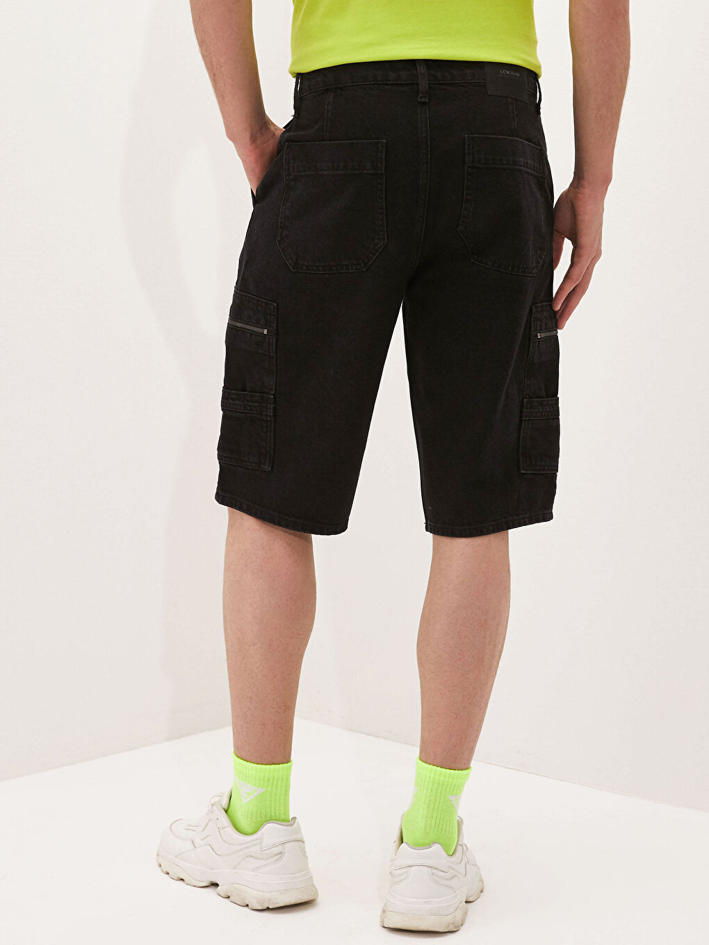 Standard Fit Men's Denim Shorts-5