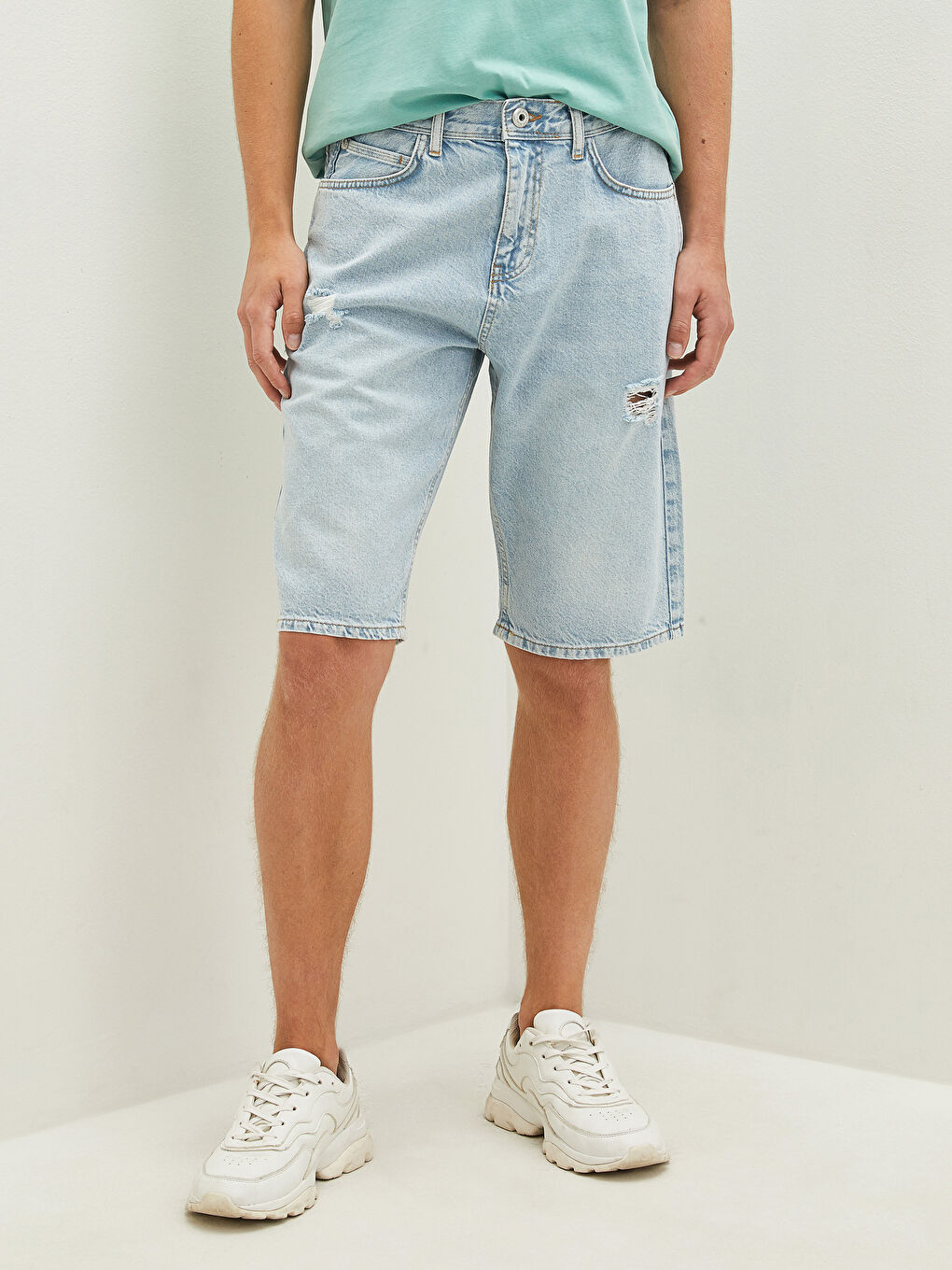 İndigo Rahat Kalıp Erkek Bermuda Jean Şort-2