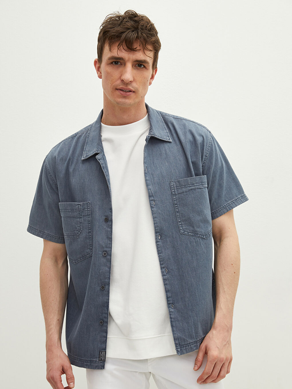 Relaxed Fit Short Sleeve Men's Denim Shirt-1