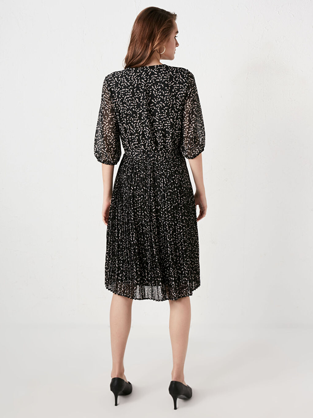 ორმაგი რიგიანი V-ს ფორმის დეკოლტე წელის ქამრით ნაბეჭდი ქალის კაბა-4